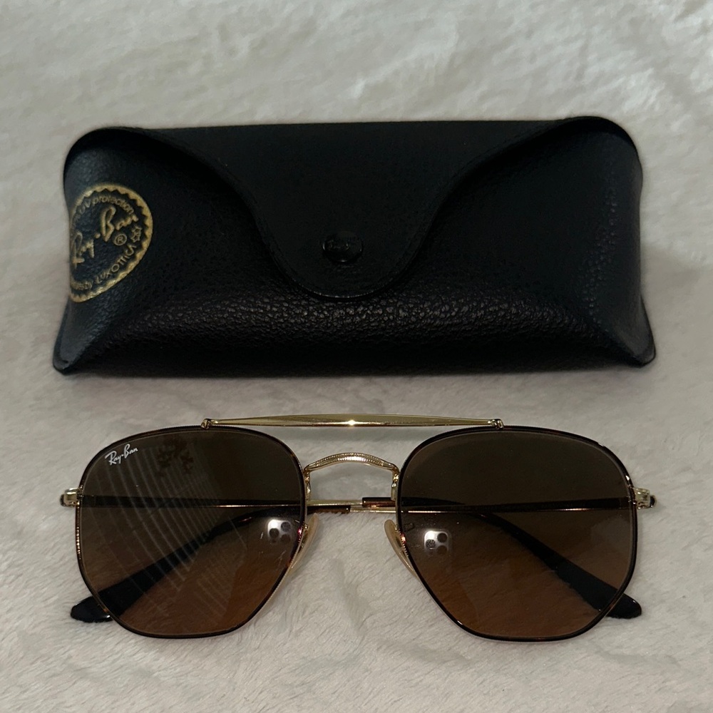 Ray-Ban Women’s Gold Frame Brown Lens Sunglasses with Black Case